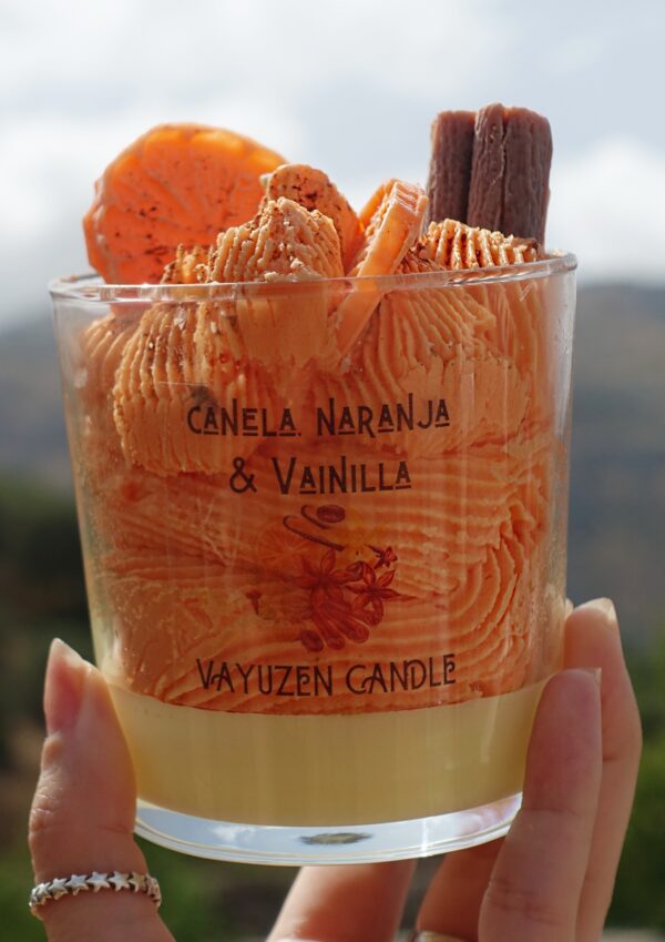 Vela Aromática Gourmand Canela, Naranja & Vainilla - Imagen 2